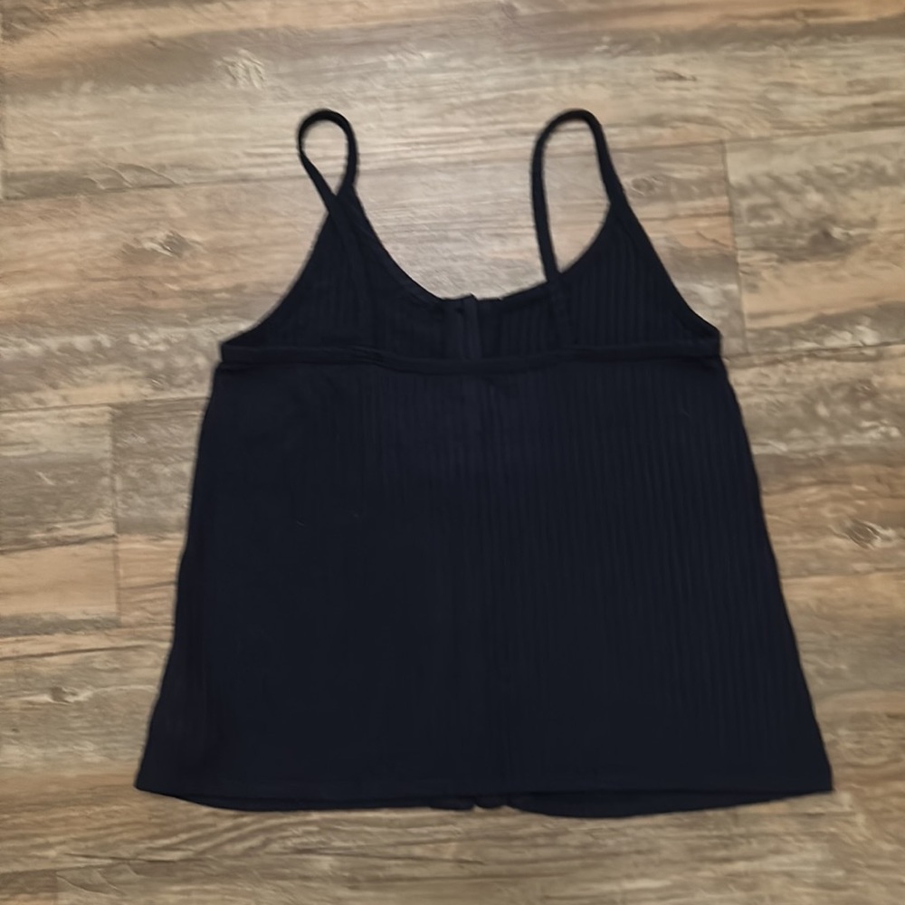 AEO grey button detail tank NWT - Picture 11 of 12